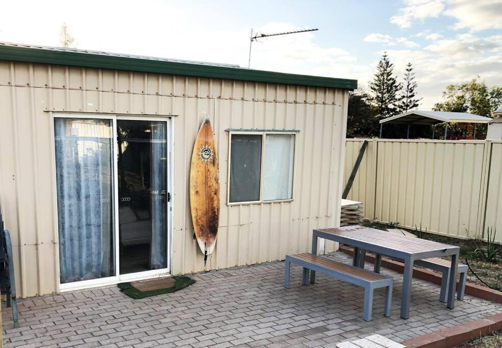 The Central Shed - 10B Geraldton Exterior foto